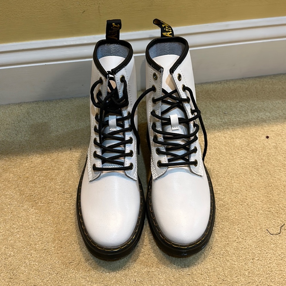 Doc martens size 7